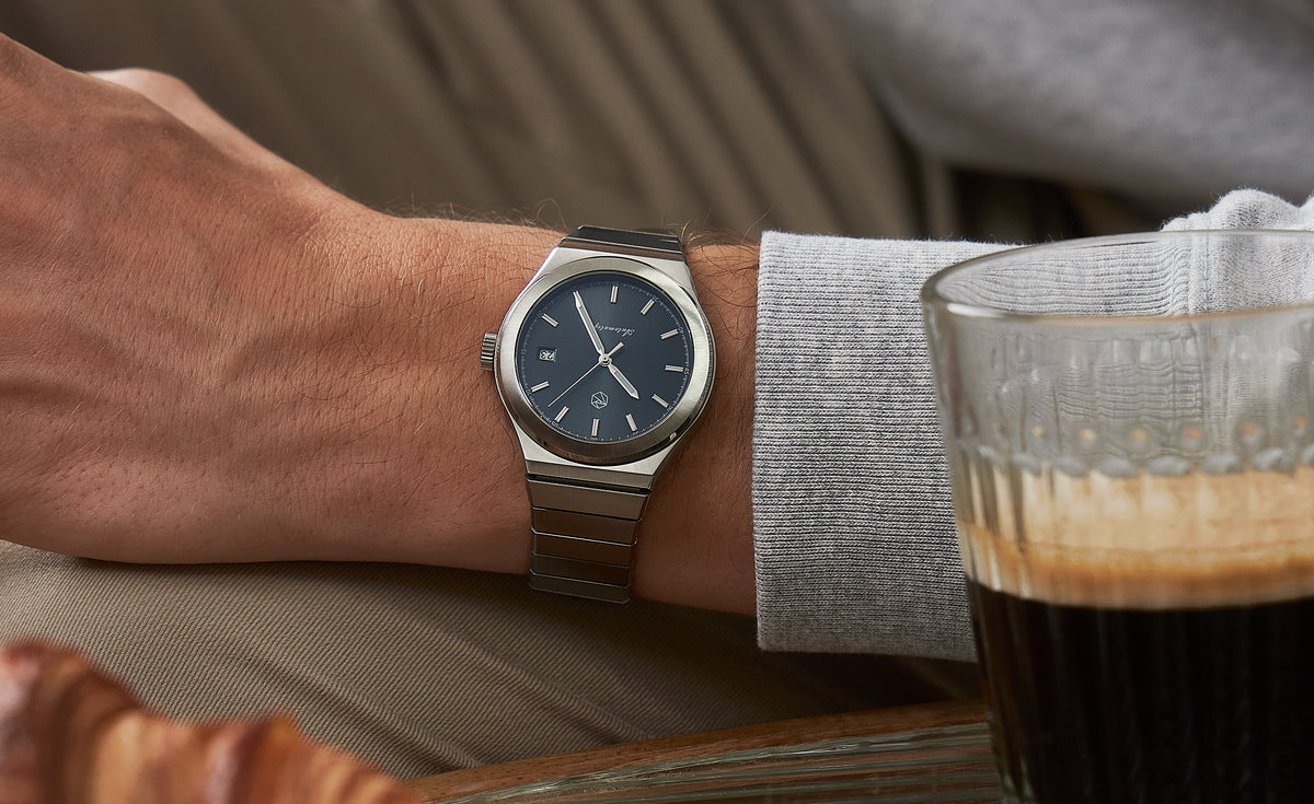 Montre MANIME La Fidèle Anthracite - Automatique Unisexe - Boîtier Acier 38 Mm - Étanche 200 M